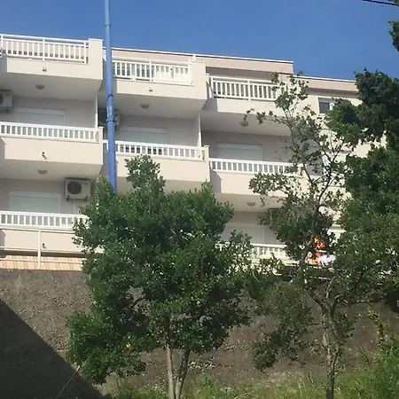 Apartment Maria *